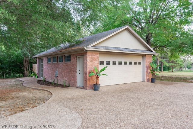 4616 96th Street, Fort Smith, AR 72903