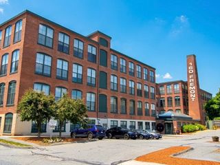 160 Fremont St 317, Worcester, MA 01603