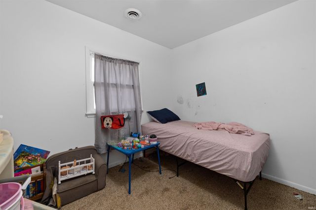 4865 W US 30 Highway, Columbia City, IN 46725