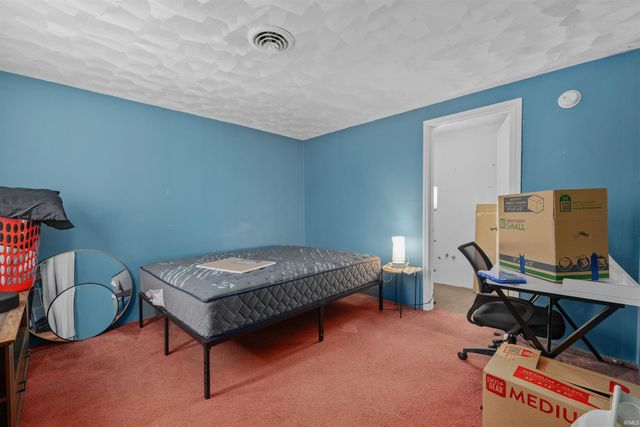 4865 W US 30 Highway, Columbia City, IN 46725