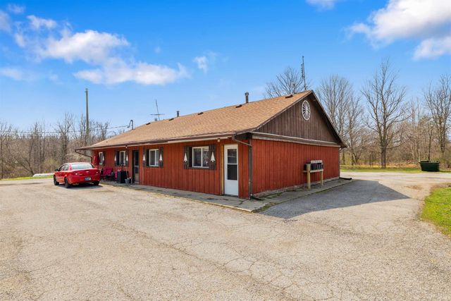 4865 W US 30 Highway, Columbia City, IN 46725