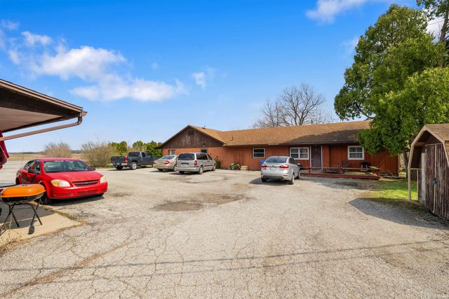 4865 W US 30 Highway, Columbia City, IN 46725