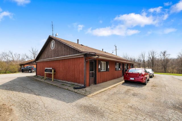 4865 W US 30 Highway, Columbia City, IN 46725