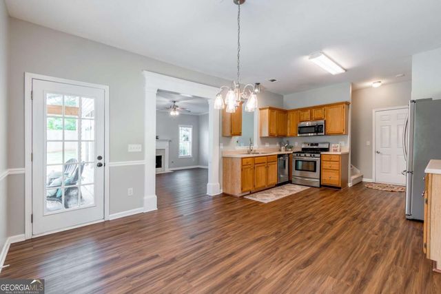 134 Lexington Parke Drive, Woodstock, GA 30189