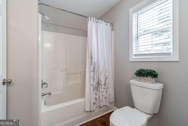 134 Lexington Parke Drive, Woodstock, GA 30189