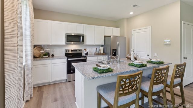 3496 Noah Trail, Jeffersonville, IN 47130
