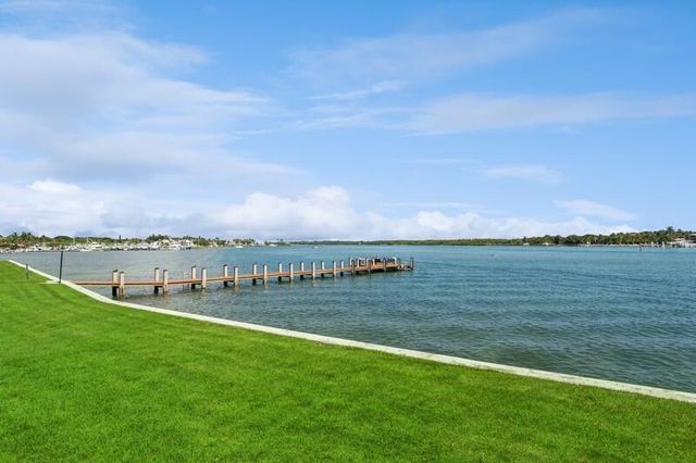 200 INTRACOASTAL Place 305, Jupiter, FL 33469