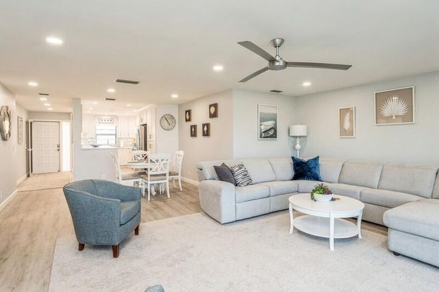 200 INTRACOASTAL Place 305, Jupiter, FL 33469