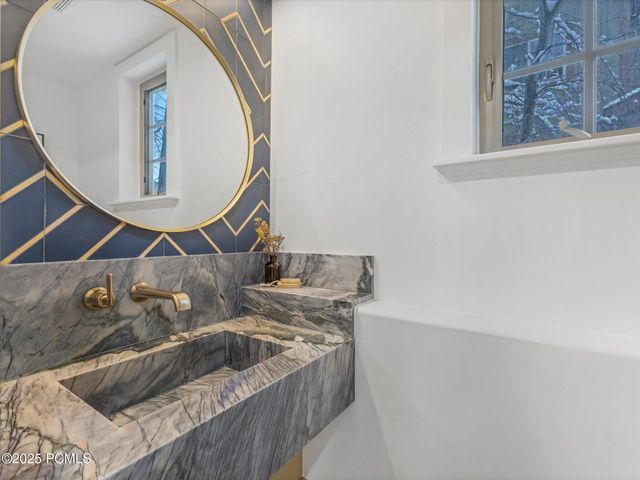 3017 Canyon Links Drive, Park City, UT 84098