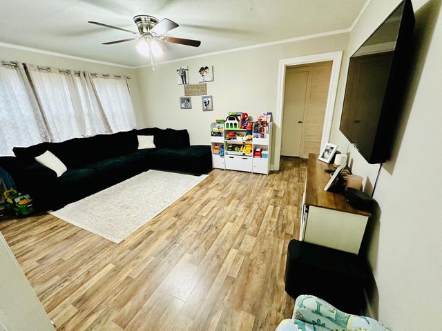 207 E 8th Ave., Petal, MS 39465