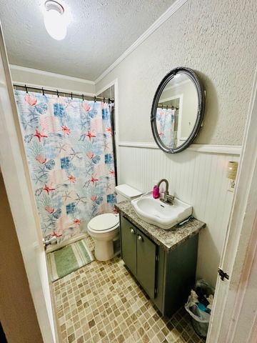 207 E 8th Ave., Petal, MS 39465