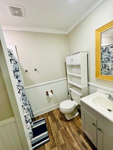 207 E 8th Ave., Petal, MS 39465