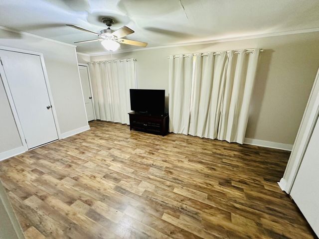 207 E 8th Ave., Petal, MS 39465