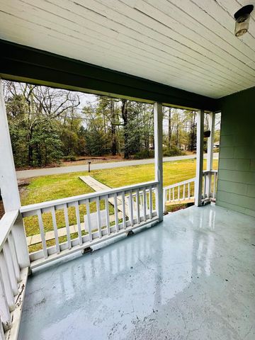 207 E 8th Ave., Petal, MS 39465