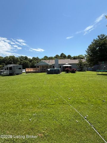 3608 New Moody Ln, La Grange, KY 40031