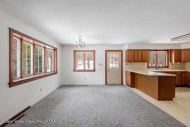 10 Barrington Drive, Copake, NY 12516