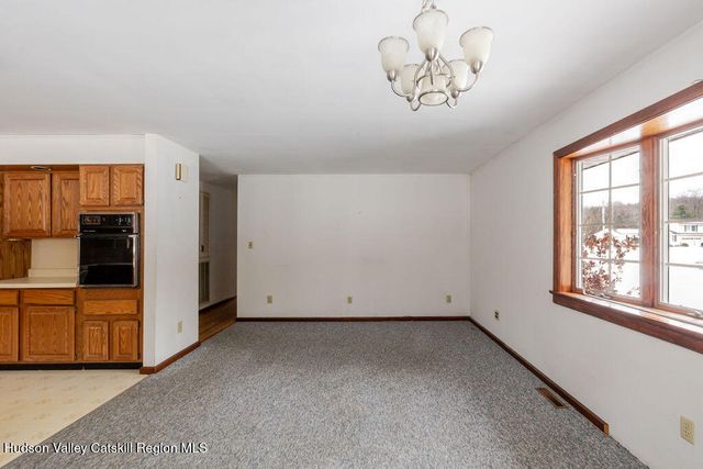 10 Barrington Drive, Copake, NY 12516