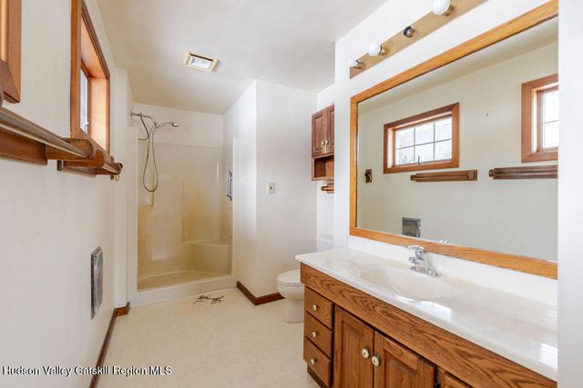 10 Barrington Drive, Copake, NY 12516