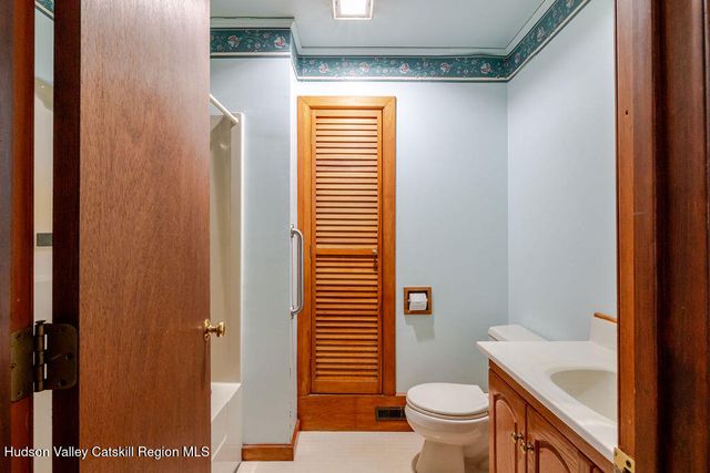 10 Barrington Drive, Copake, NY 12516