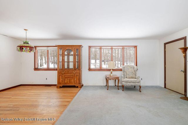 10 Barrington Drive, Copake, NY 12516