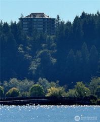 1910 EVERGREEN PARK Drive SW #1004, Olympia, WA 98502