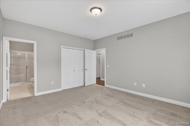 1422 Lincoln Street, Lapeer, MI 48446