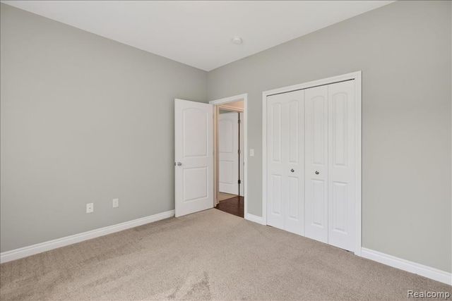1422 Lincoln Street, Lapeer, MI 48446