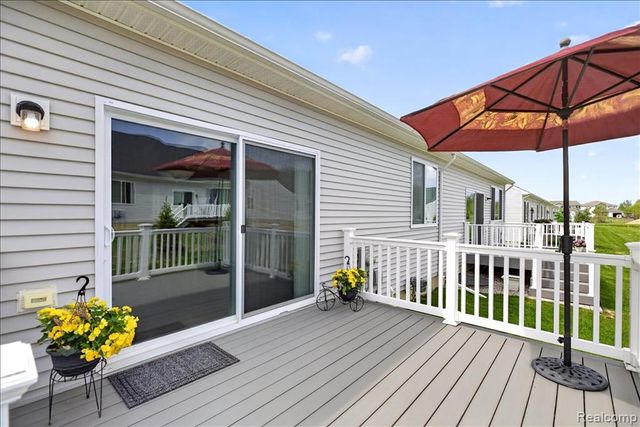 1422 Lincoln Street, Lapeer, MI 48446