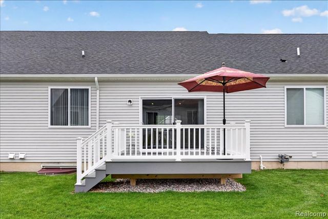 1422 Lincoln Street, Lapeer, MI 48446