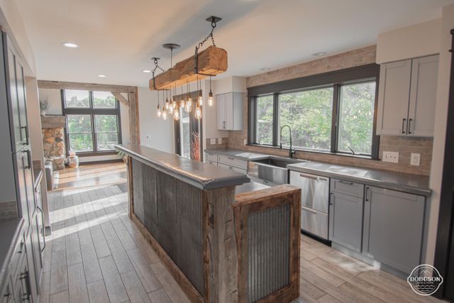2714 Snow Avenue Se, Lowell Twp, MI 49331