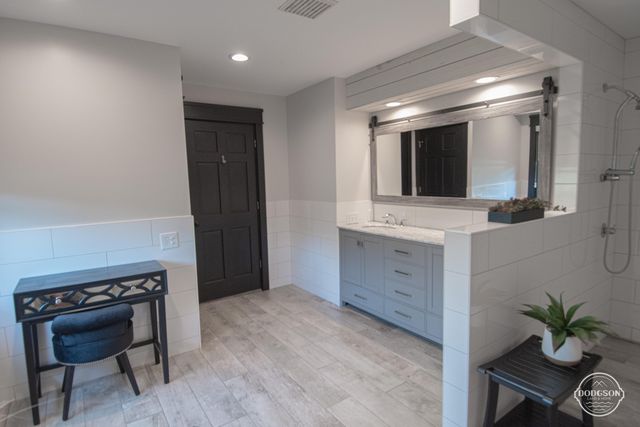 2714 Snow Avenue Se, Lowell Twp, MI 49331