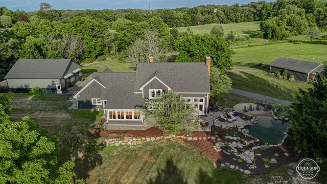 2714 Snow Avenue Se, Lowell Twp, MI 49331
