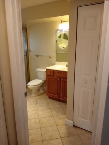 801 LYONS Road 19101, Coconut Creek, FL 33063