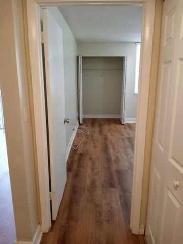 801 LYONS Road 19101, Coconut Creek, FL 33063