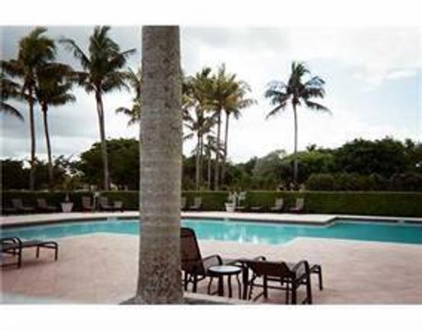 801 LYONS Road 19101, Coconut Creek, FL 33063