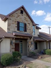 3203 Sergeant Drive, College Station, TX 77845