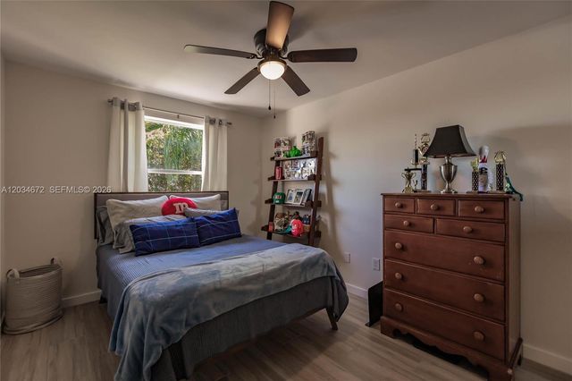 15623 NW 5th Street, Pembroke Pines, FL 33028