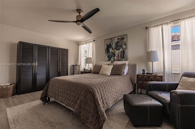 15623 NW 5th Street, Pembroke Pines, FL 33028