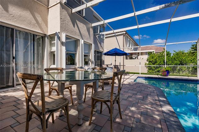 15623 NW 5th Street, Pembroke Pines, FL 33028