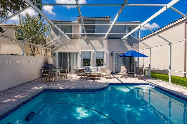 15623 NW 5th Street, Pembroke Pines, FL 33028