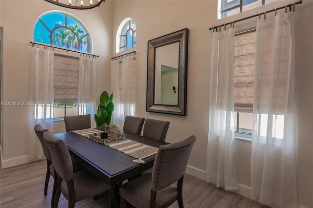 15623 NW 5th Street, Pembroke Pines, FL 33028