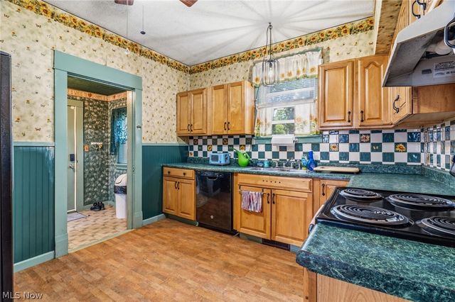 637 Franklin Avenue, Salem, OH 44460