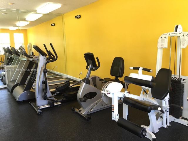 631 Cypress Lake Boulevard H17, Deerfield Beach, FL 33064