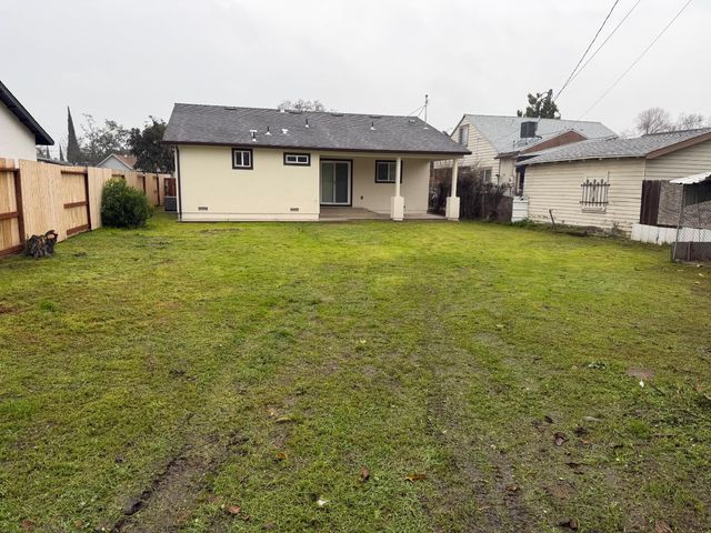 1615 S Stanislaus St, Stockton, CA 95206