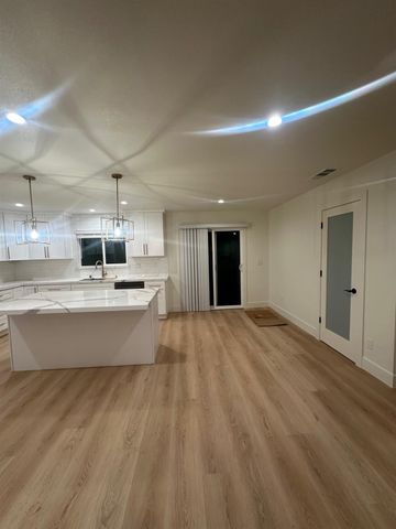 1615 S Stanislaus St, Stockton, CA 95206