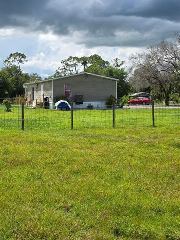 648 Avenida del Sur, Clewiston, FL 33440