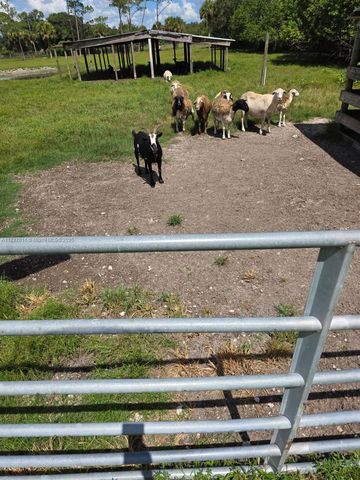 648 Avenida del Sur, Clewiston, FL 33440