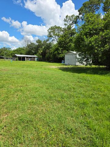 648 Avenida del Sur, Clewiston, FL 33440
