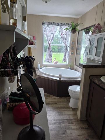 648 Avenida del Sur, Clewiston, FL 33440