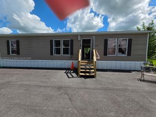 648 Avenida del Sur, Clewiston, FL 33440